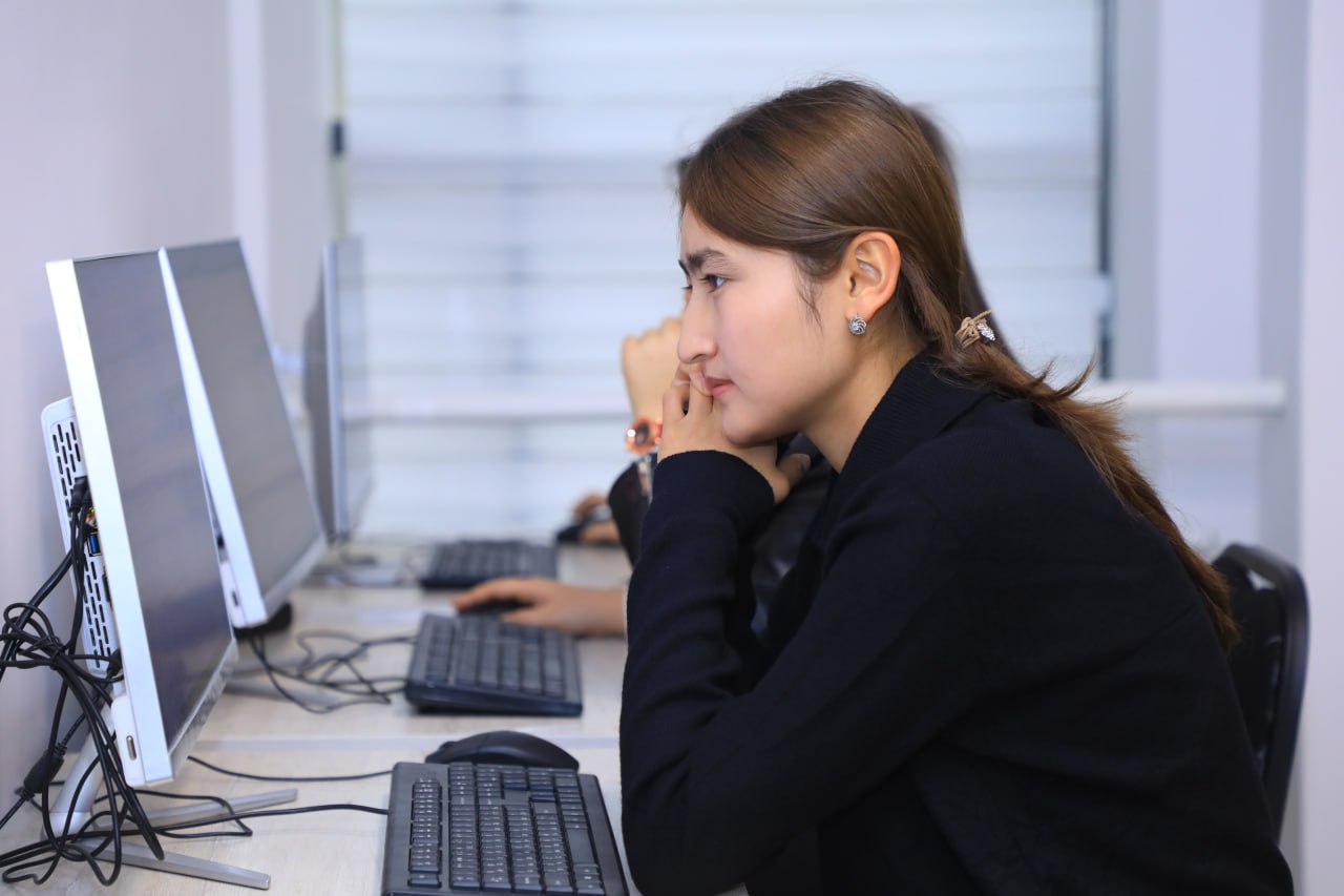 Jinsiy raqs oldingi oyin Seksual onam nd